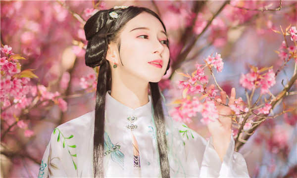 河曲供卵试管婴儿：助您实现家庭梦想的科学方案
